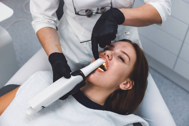 Best Weekend Emergency Dentist in West, TX